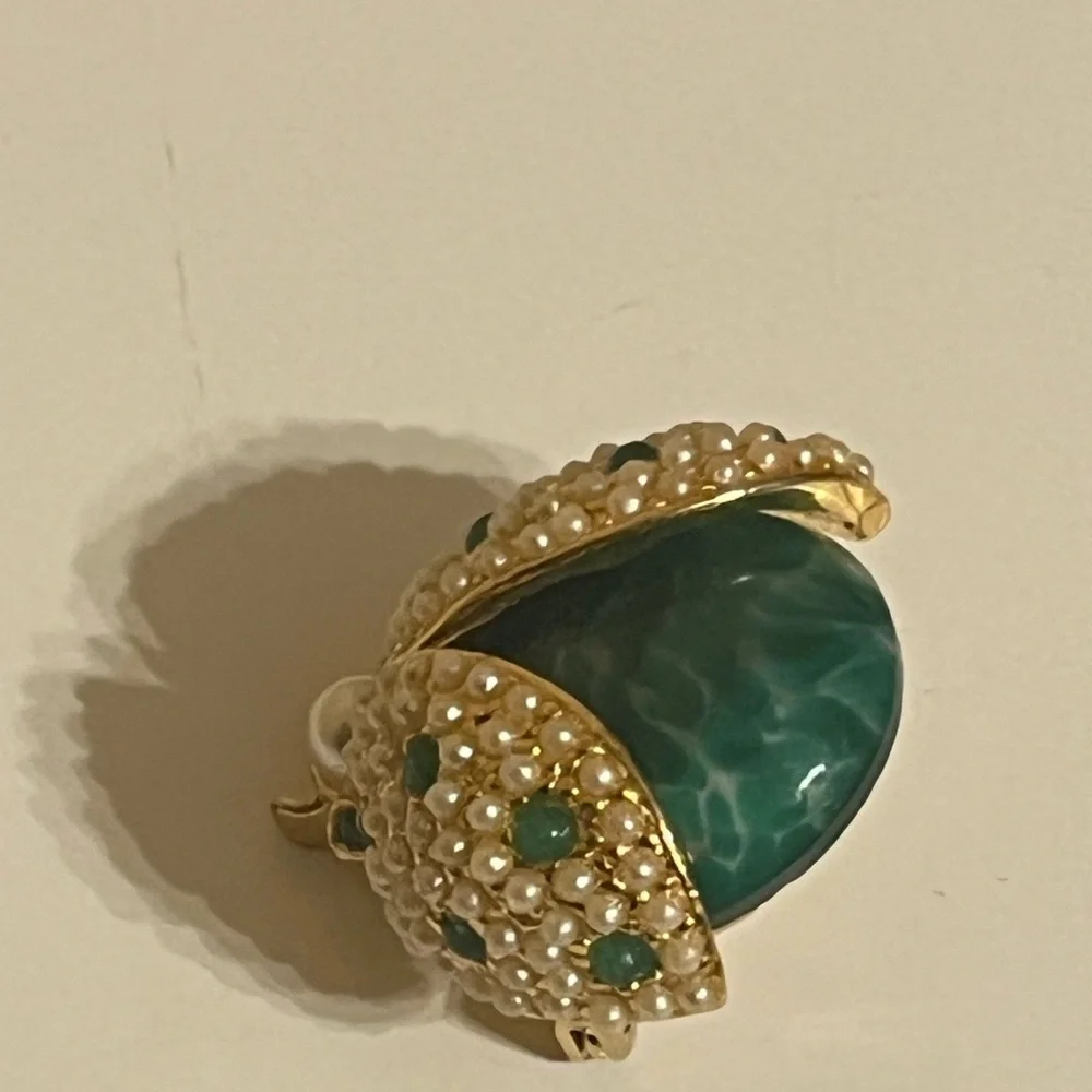 Beetle Bug Goldtone Stick Pin Brooch - Picture 4 of 9